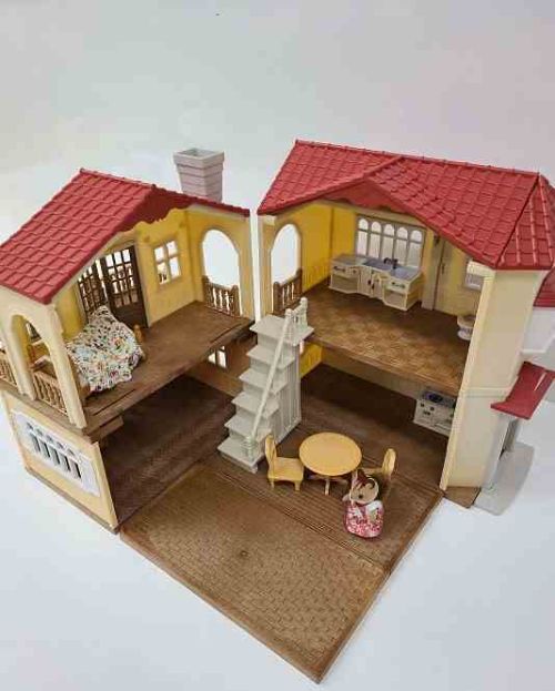 B-154 실바니안 빨간지붕 이층집