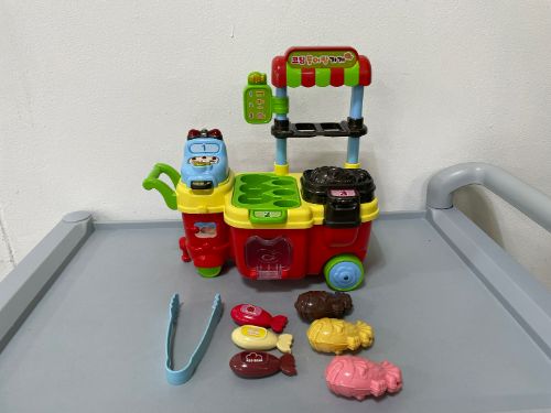 콩순이 붕어빵가게