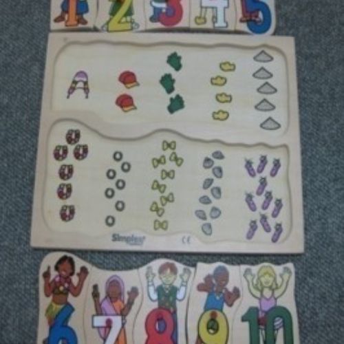 E-13 여러나라 숫자 꼭지퍼즐