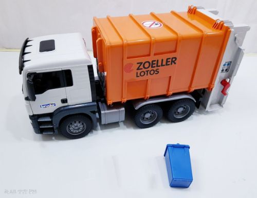 청소 트럭차 사이드로딩