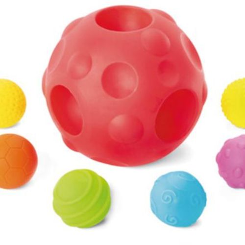 촉감 공 끼우기