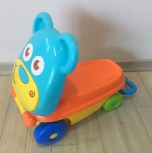 A-88 캐리어 자동차 (실내용)