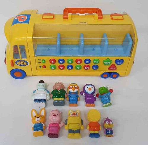 B-126 뽀로로 빠방스쿨버스