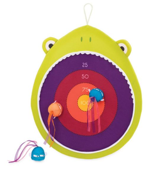 다트 입 큰 개구리